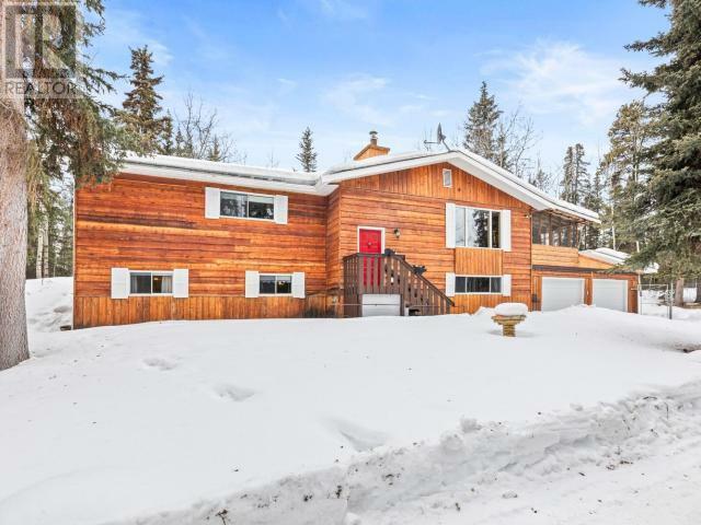 Photo de la propriété:  44 Harbottle Road  YT Y1A 5T2 