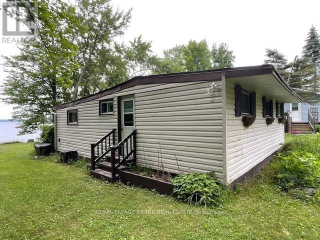Property Photo: 16 Caline Road ON K0L 2H0