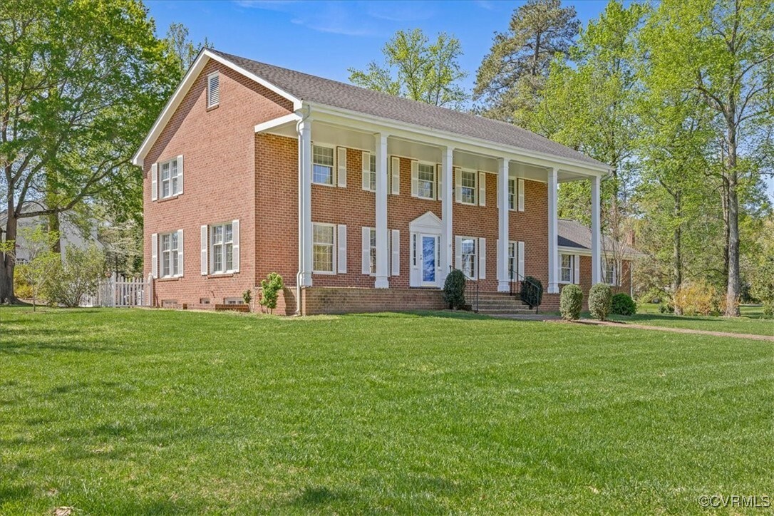 Property Photo: 3000 W Riverside Avenue VA 23860