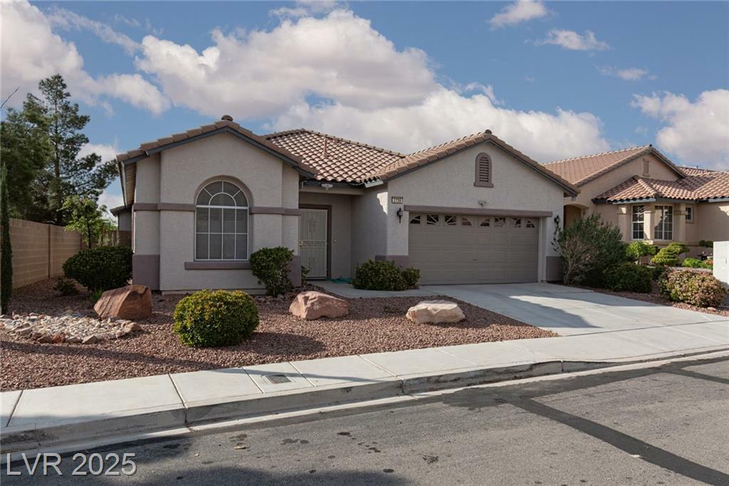 Property Photo: 2738 Grande Valley Drive NV 89135
