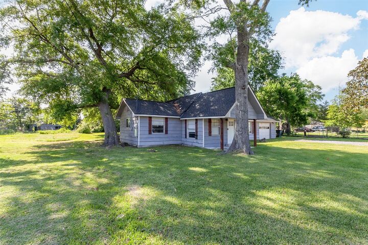 Property Photo:  5265 Gober Road  TX 77708 