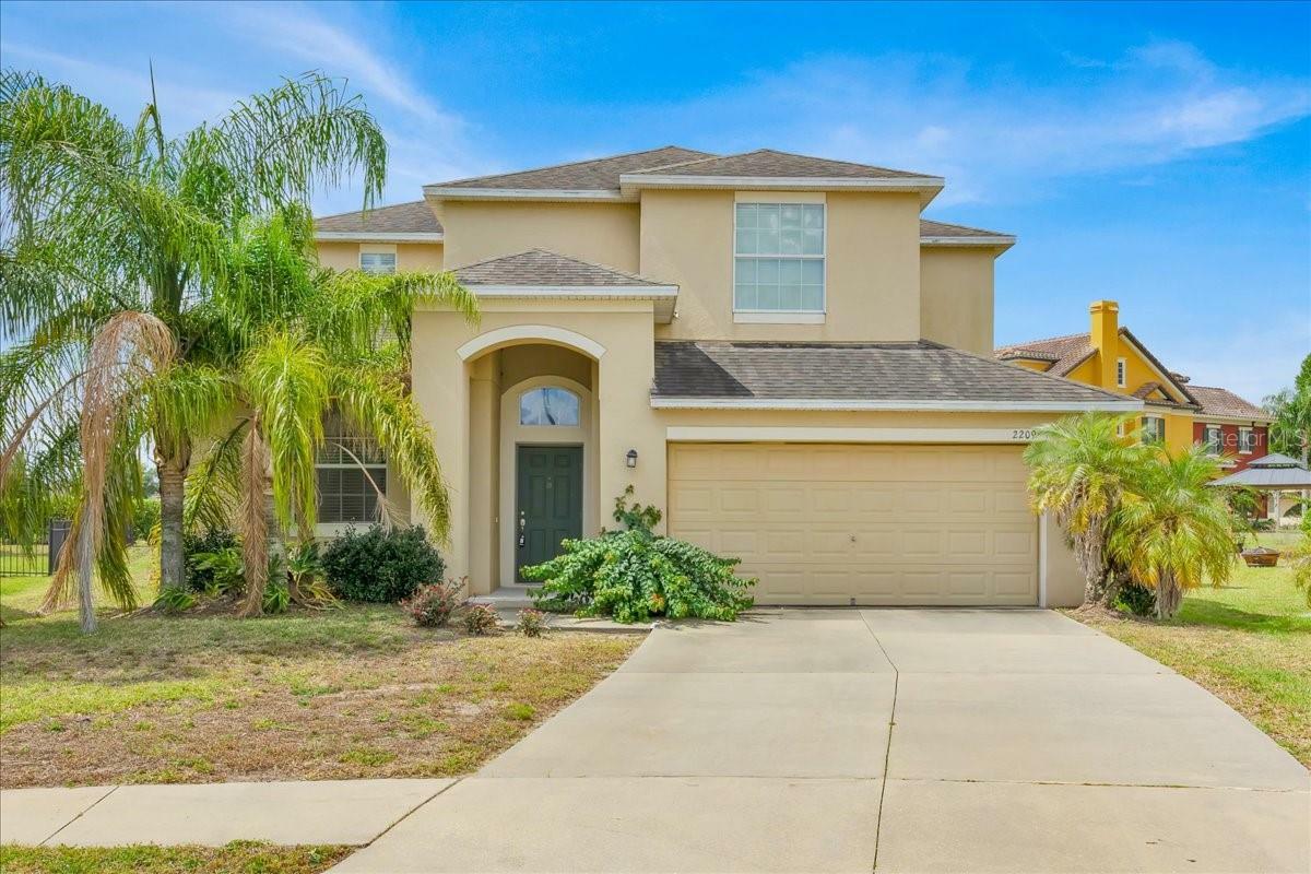 Property Photo: 2209 Grantham Avenue FL 33837
