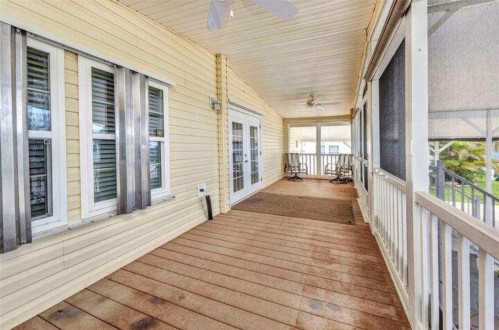 Property Photo: 2100 Kings Hwy 341 FL 33980