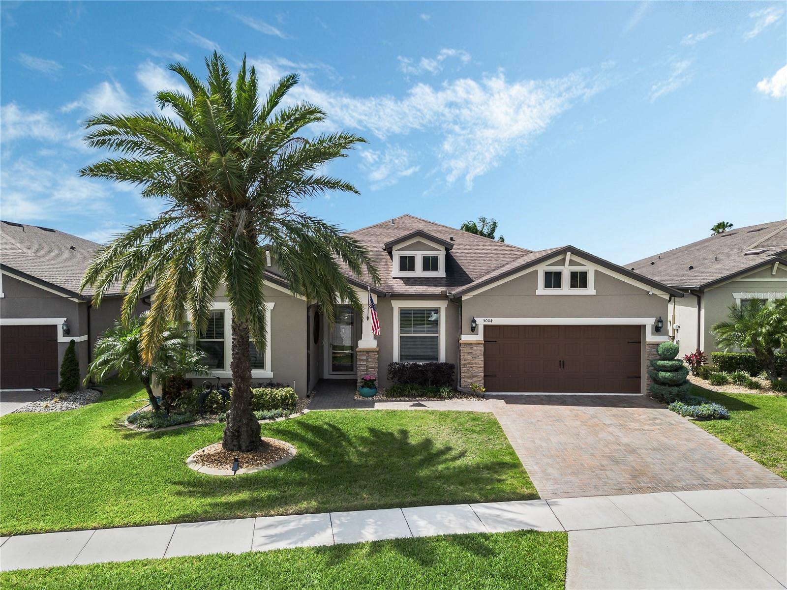 Property Photo: 5004 Hartwell Court FL 34771