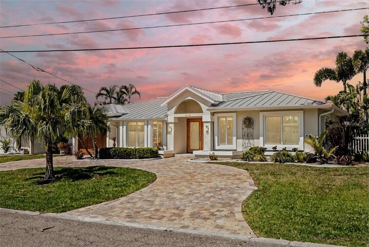 Property Photo:  2248 Edythe Drive  FL 34698 