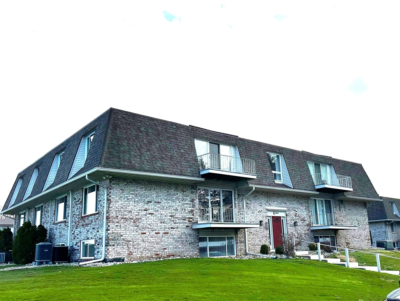 3622 Lakeshore Drive G 1  Saint Joseph MI 49085 photo
