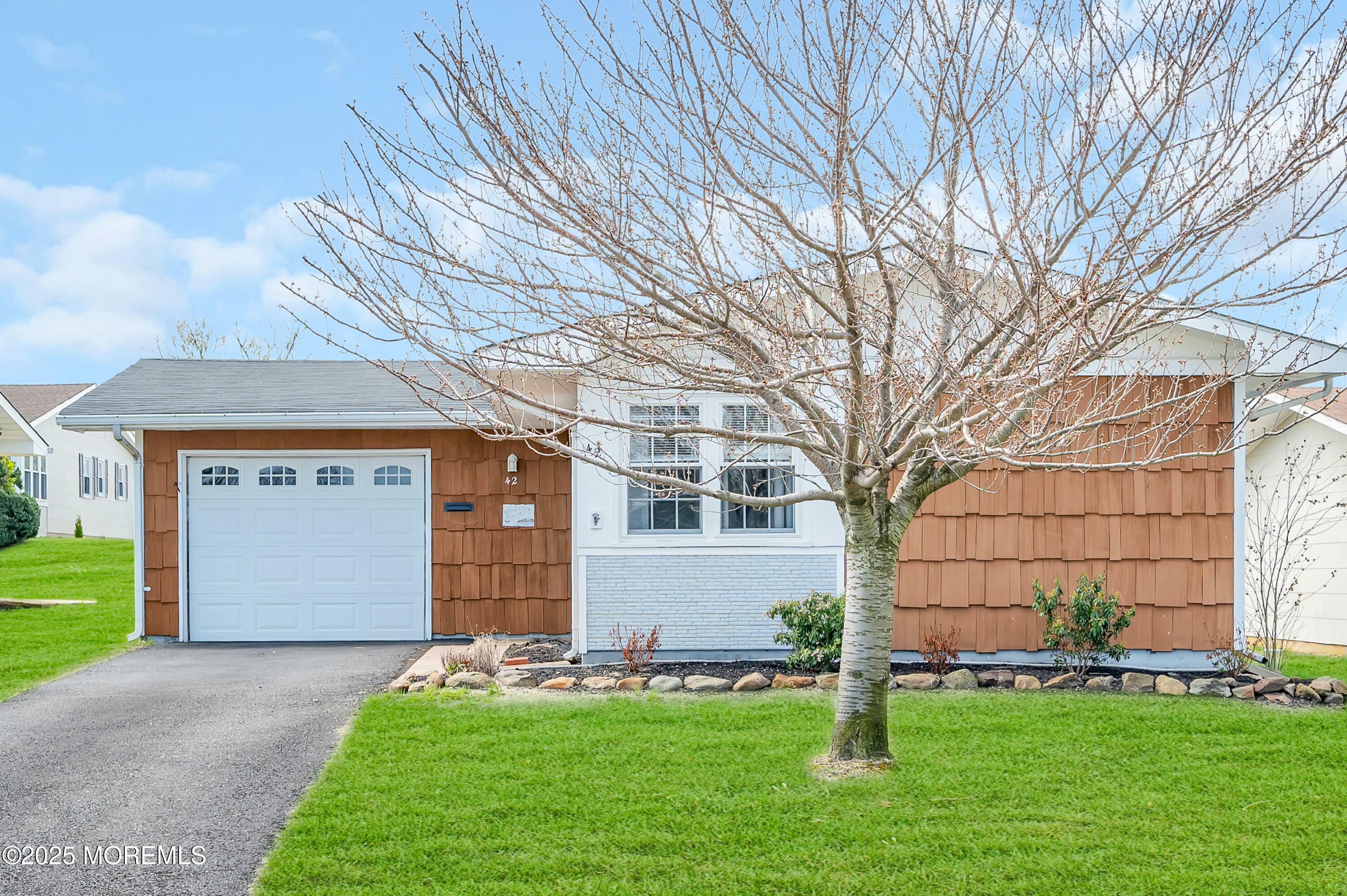 Property Photo: 42 Collins Court NJ 08724