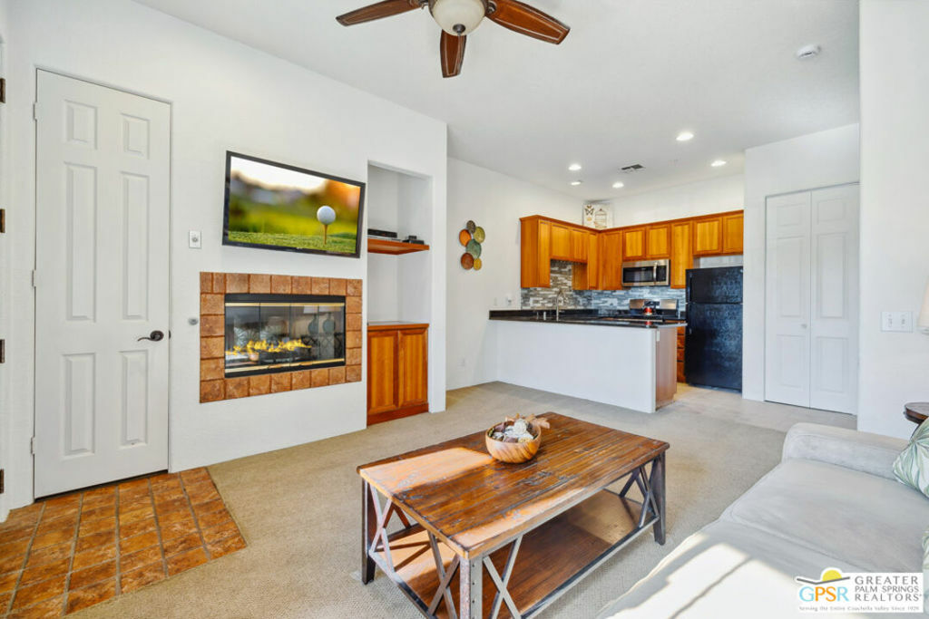 Property Photo: 50690 Santa Rosa Plaza 2 CA 92253