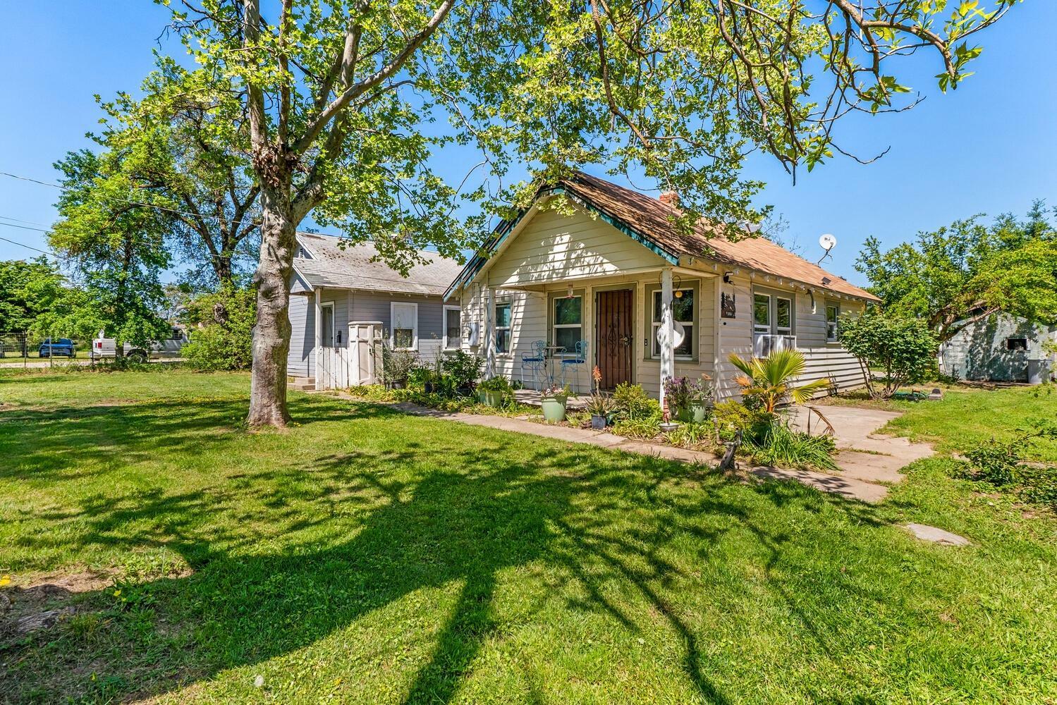 Property Photo: 10065 New Hope Road CA 95632
