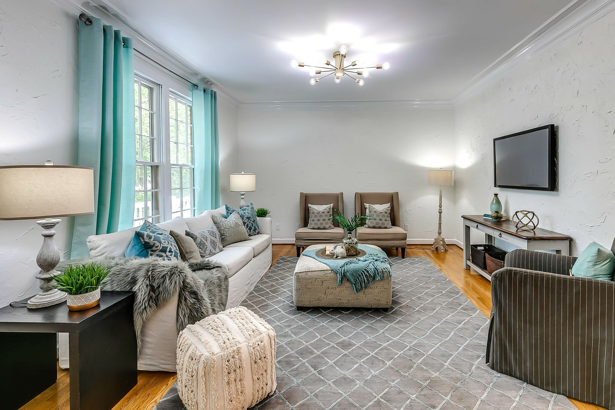 Property Photo: 3 Sharonwood Dr TN 37215