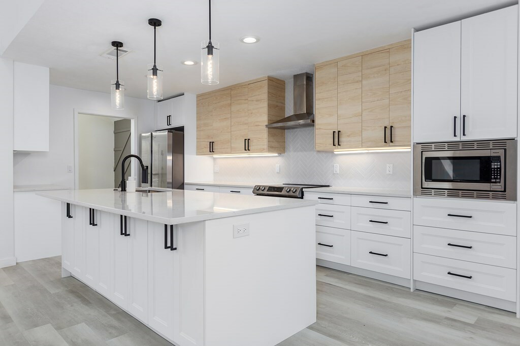 Property Photo: 6 Parkway Plaza TX 75904