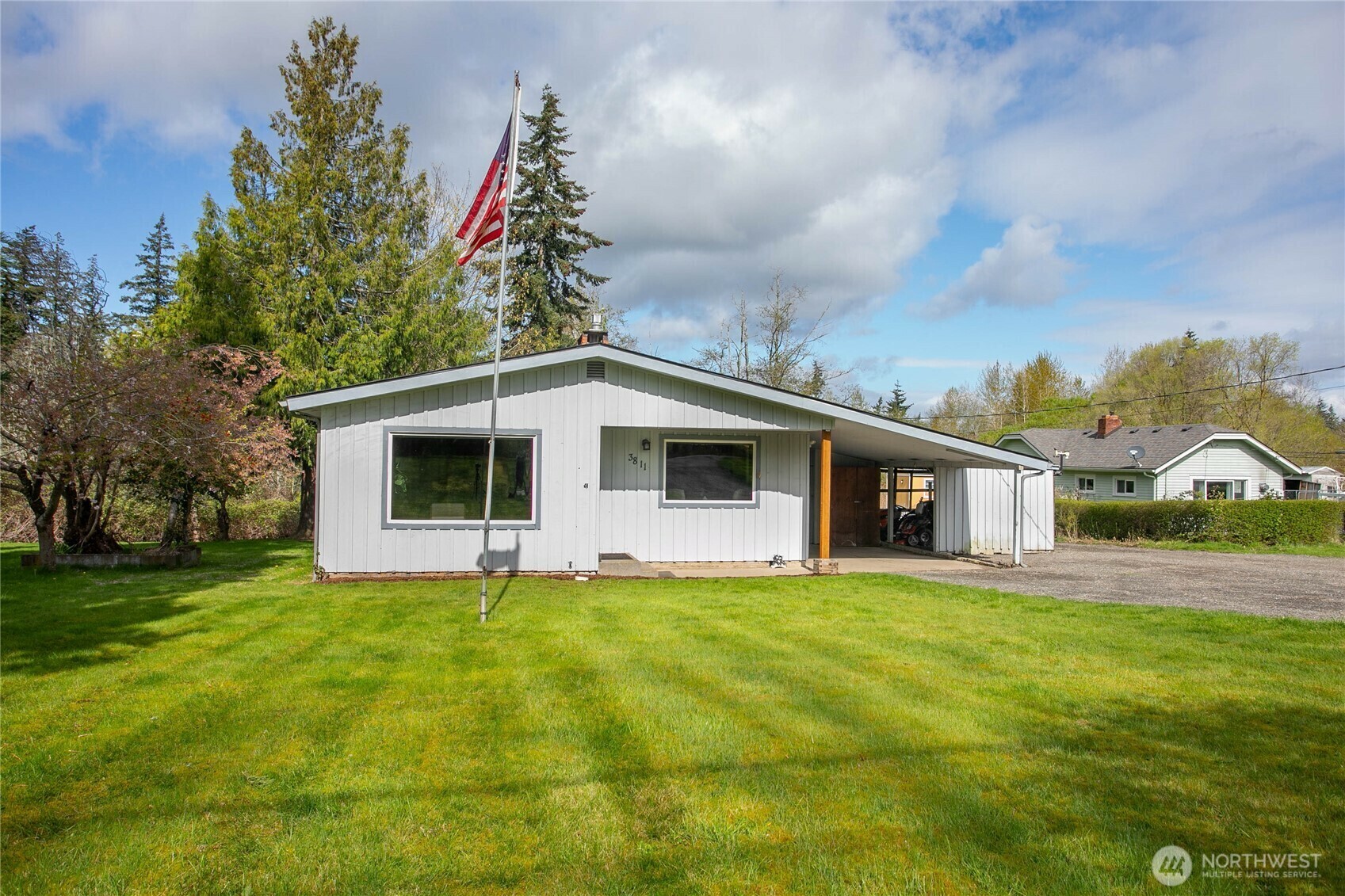 3811 E Sunset Drive  Bellingham WA 98226 photo