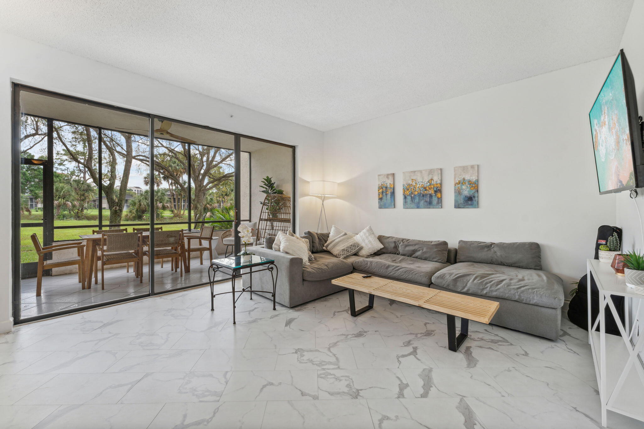 Property Photo: 7546 La Paz Boulevard 105 FL 33433