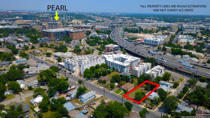 Property Photo:  804 E Euclid Ave  TX 78212 