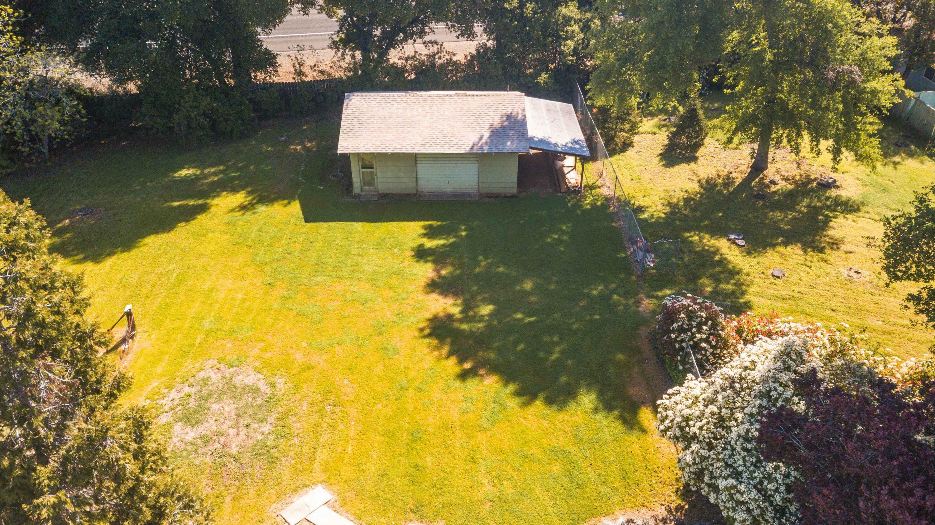 Property Photo: 1209 C Street CA 96002