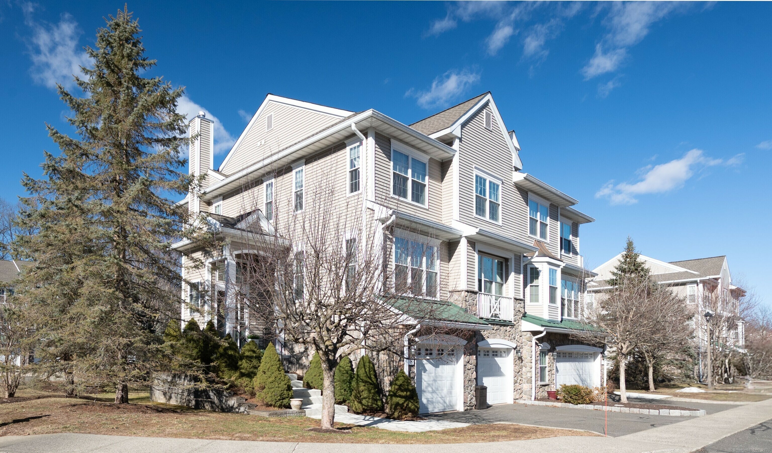 8 Cambridge Drive 8  Danbury CT 06811 photo