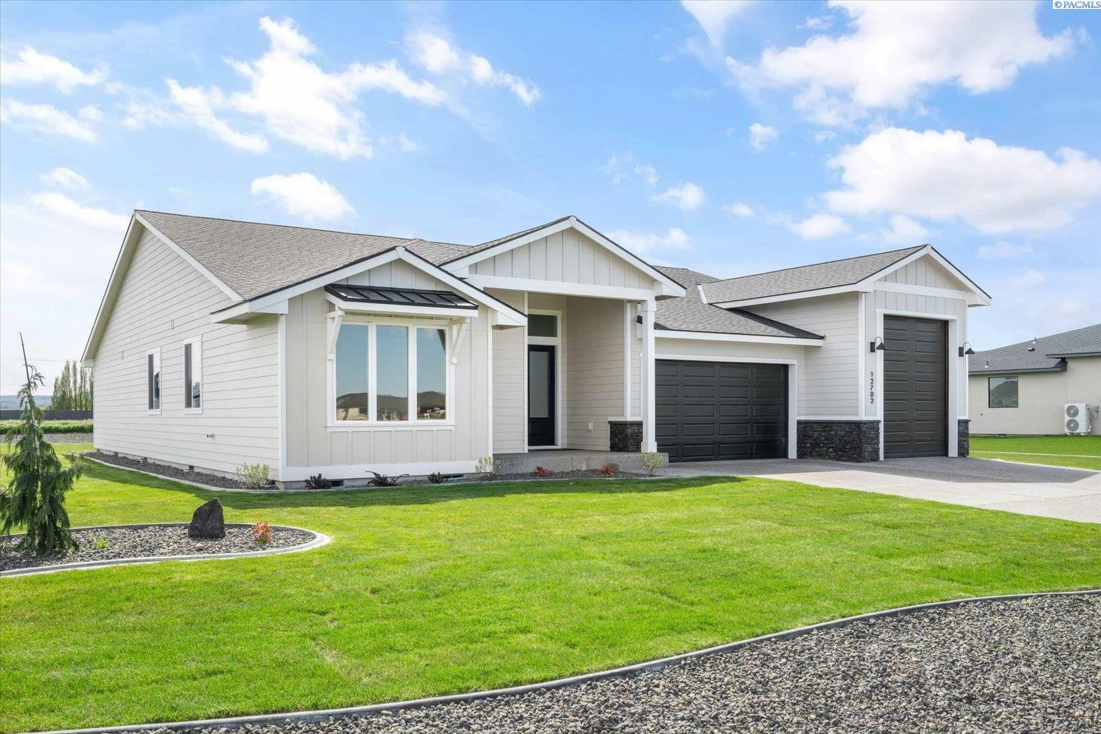 Property Photo: 12702 Clark Fork Road WA 99301