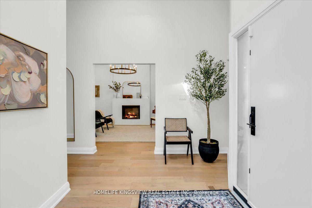 Property Photo: 25 Sylvadene Parkway ON L4L 2M5