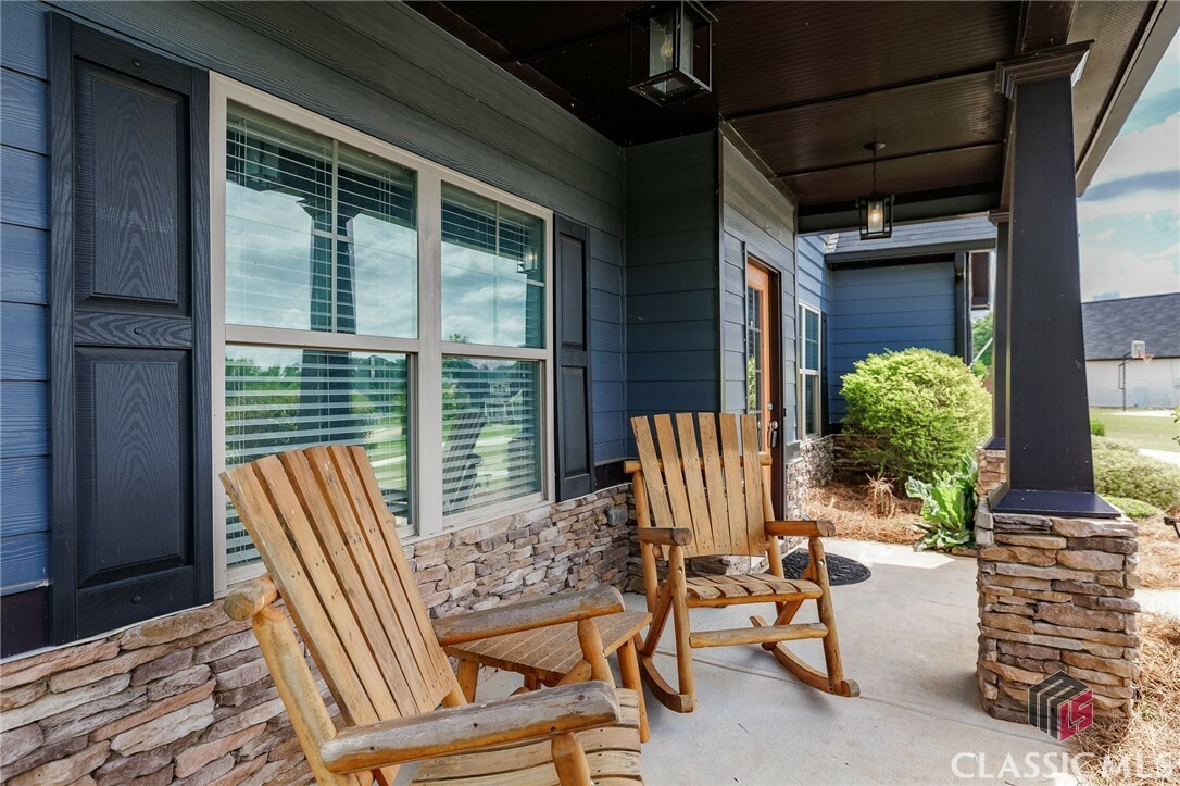 Property Photo: 970 Valley Drive GA 30549