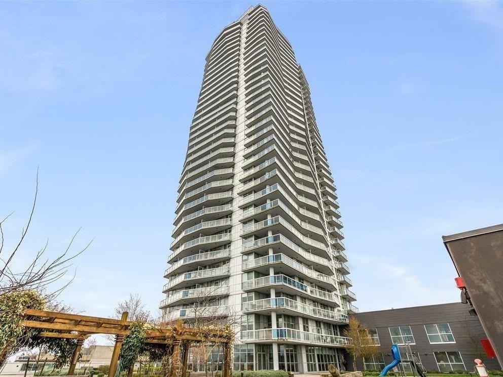 Property Photo: 11967 80 Avenue 1610 BC V4C 0E2