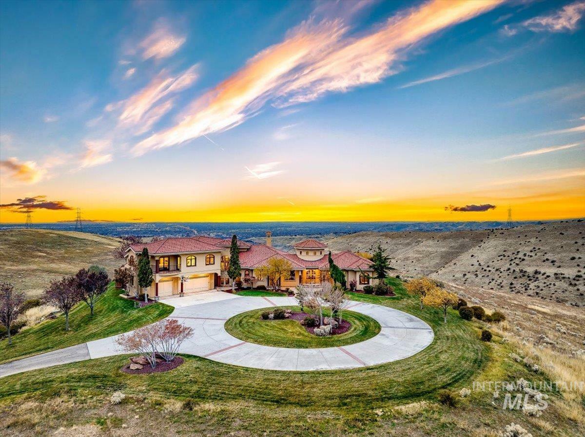 Property Photo: 4800 E Wildhorse Ln. ID 83712