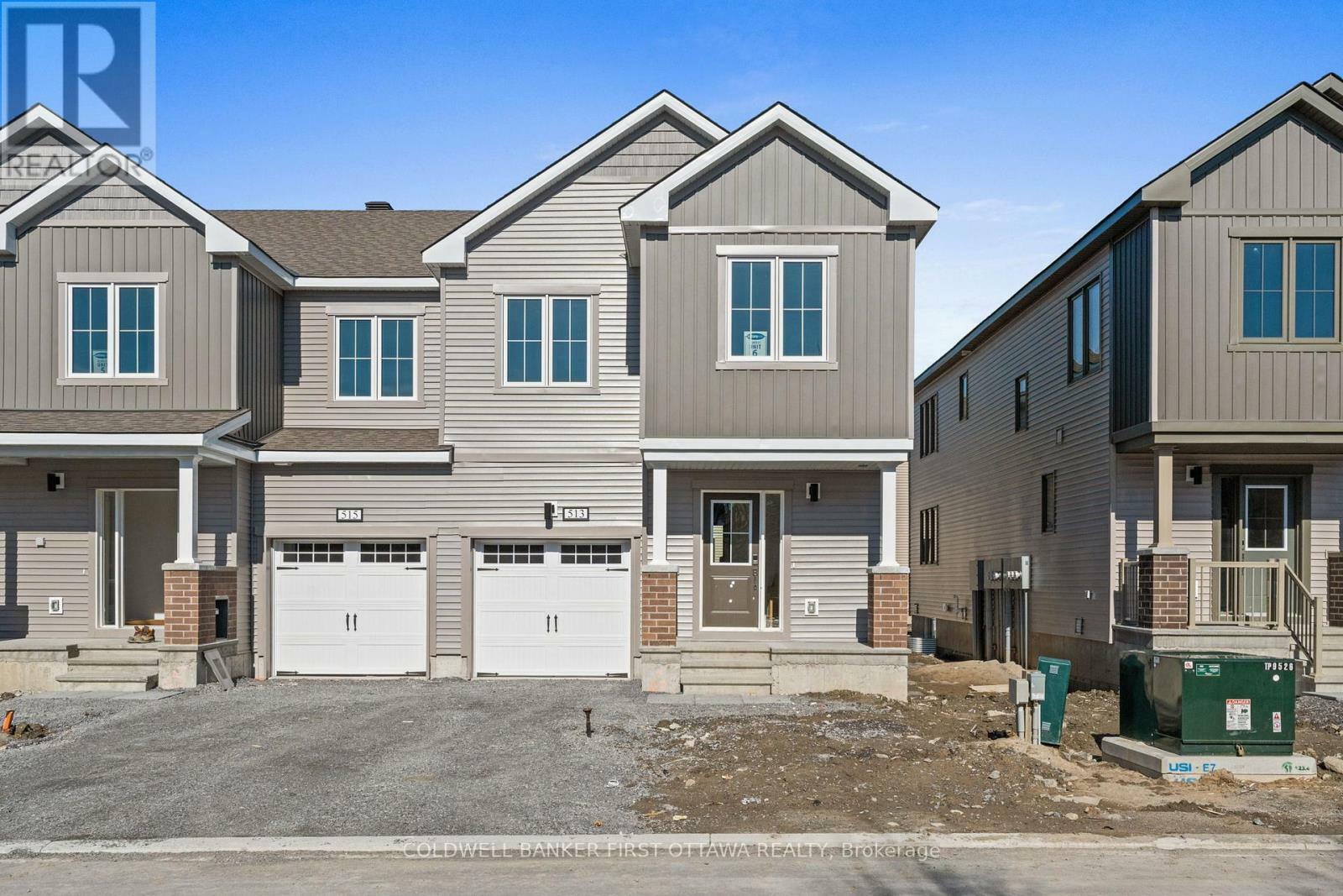 Property Photo: 513 Brigatine Avenue ON K2S 0P9