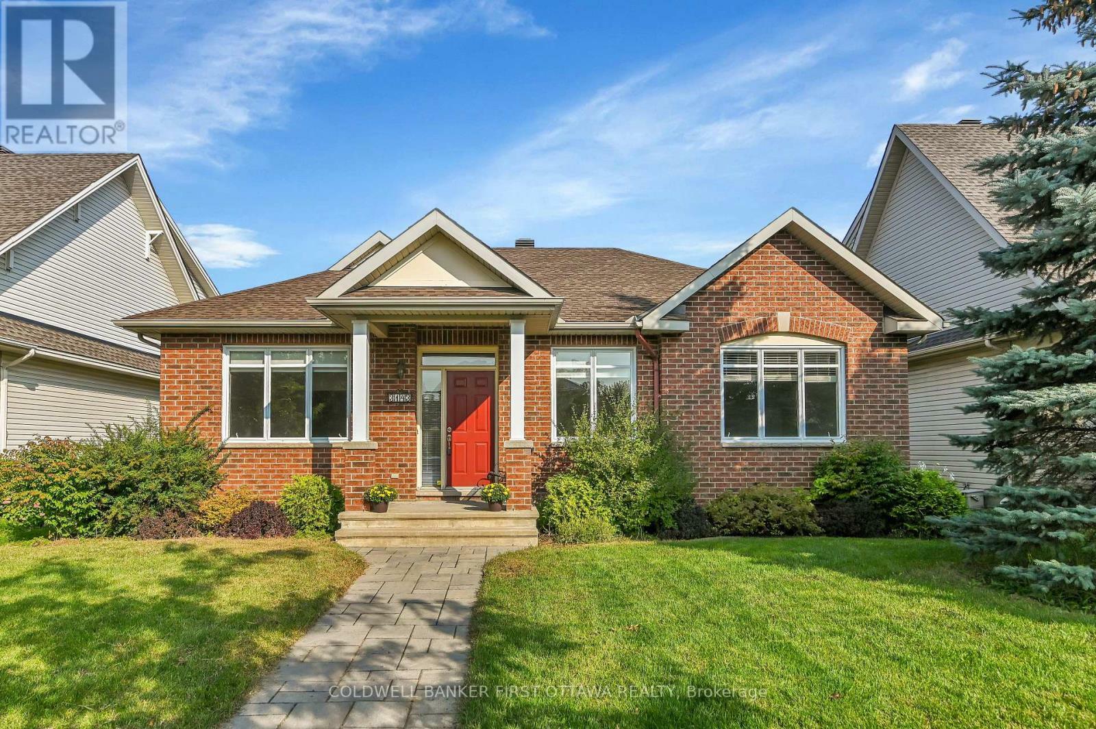 Property Photo: 3143 Findlay Creek Drive ON K1T 4G1