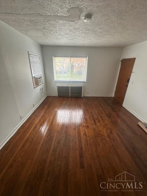 Property Photo: 4431 Ridgeview Avenue OH 45238