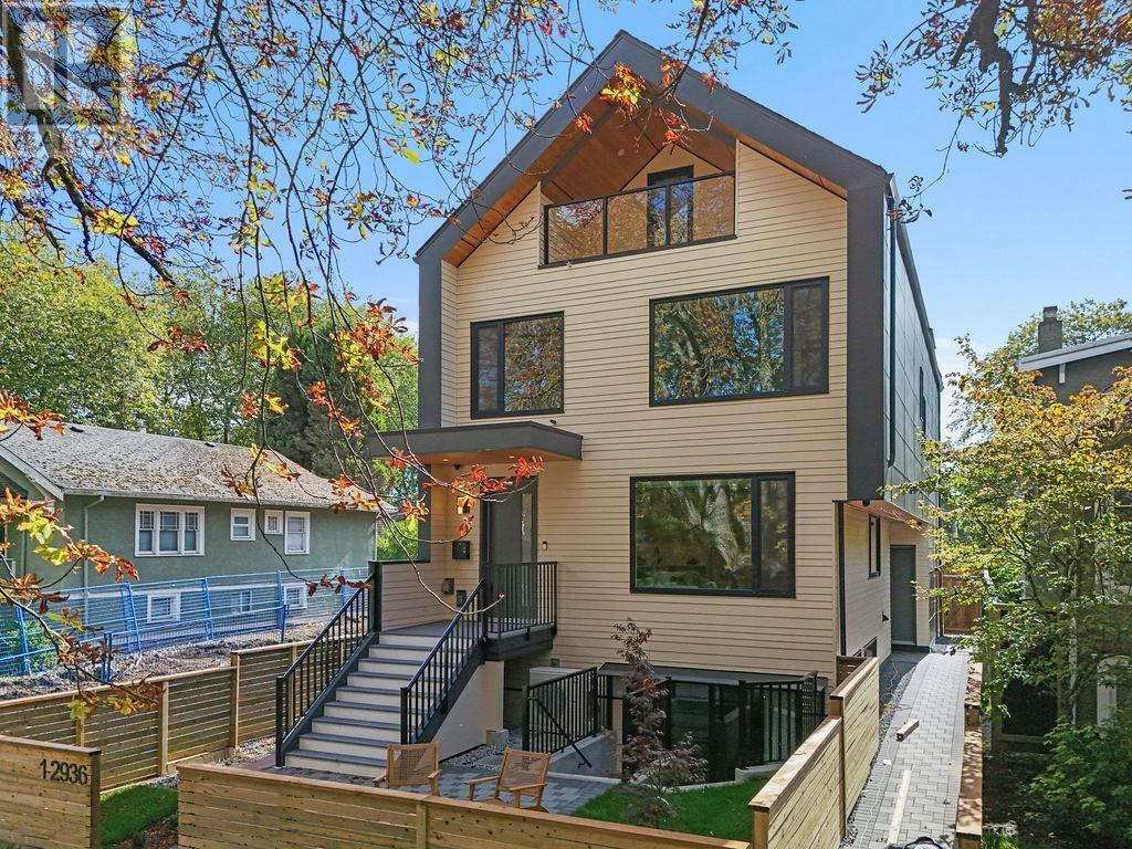 Property Photo: 2936 West 12 Avenue 1 BC V6K 2R3