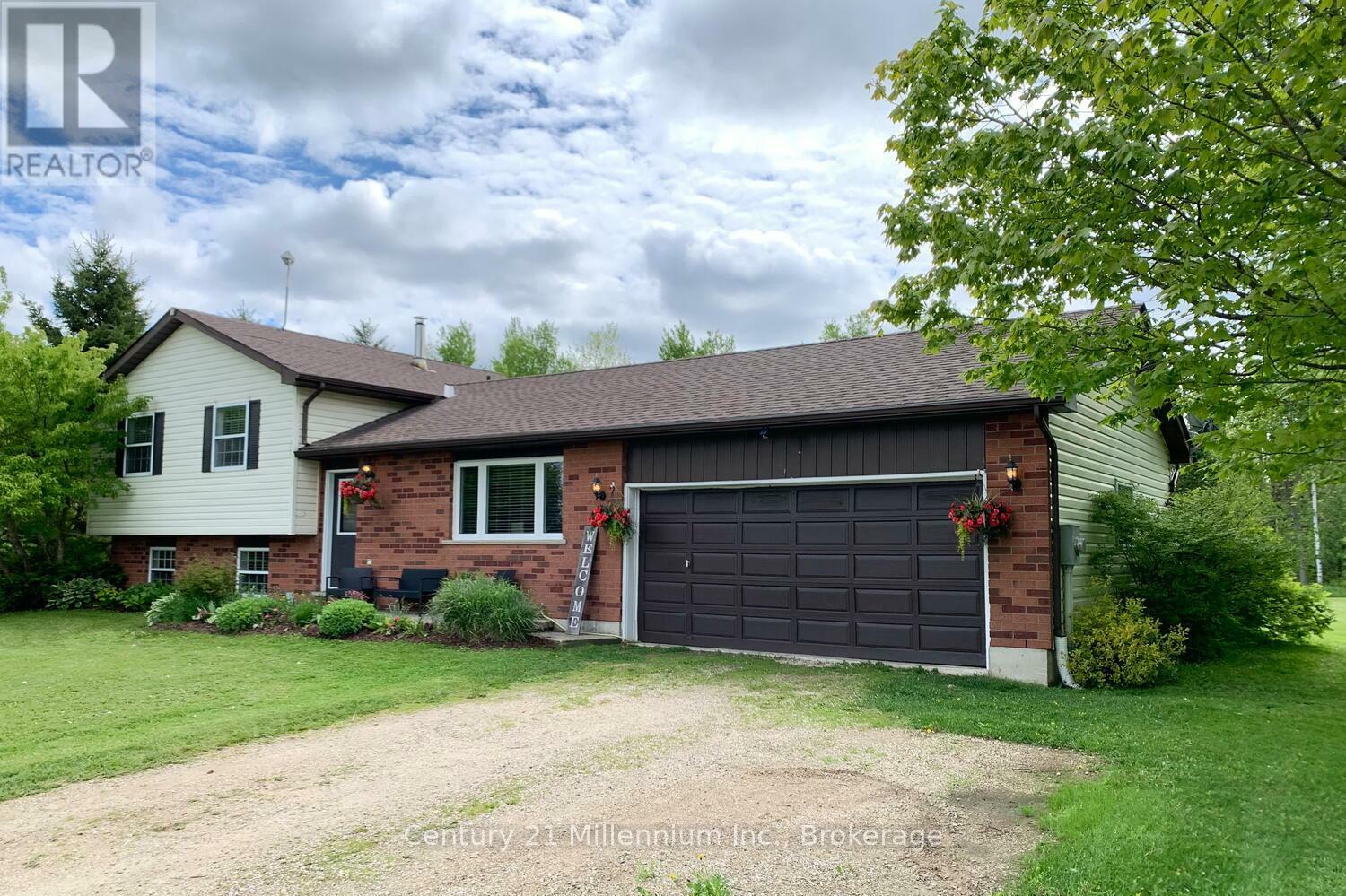 Property Photo: 112258 Grey Road 14 ON N0C 1B0