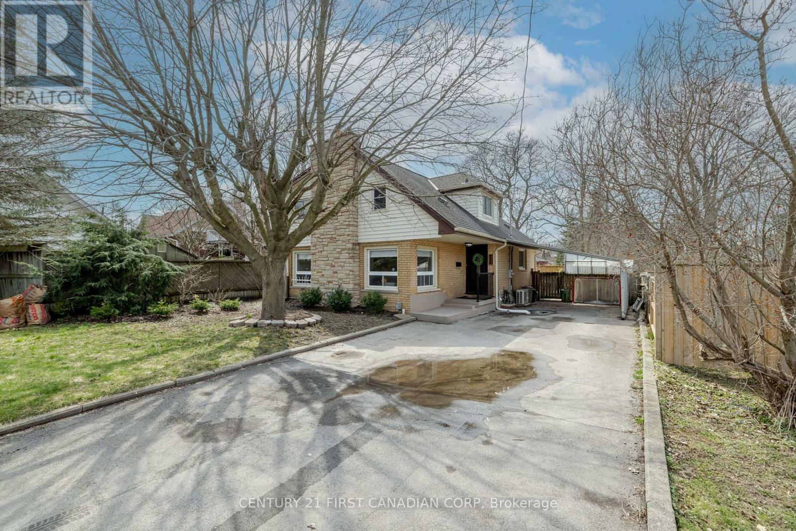 Property Photo: 71 Belgrave Avenue ON N6C 4B5