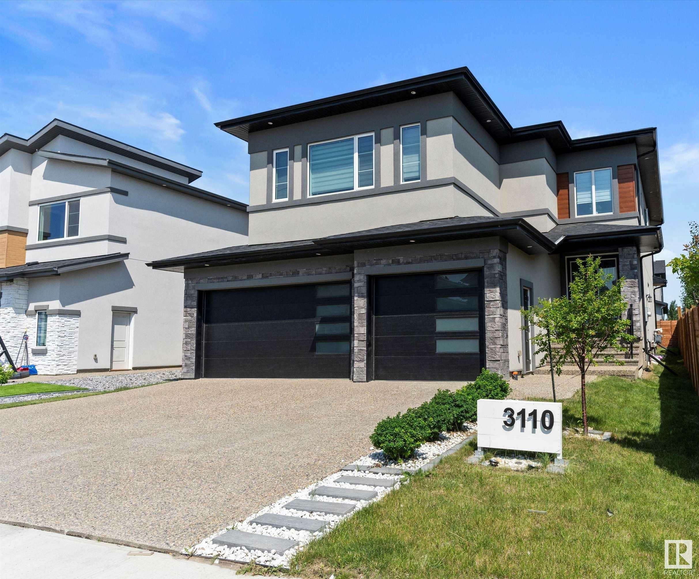 3110 Kostash Green SW  Edmonton AB T6W 4K3 photo
