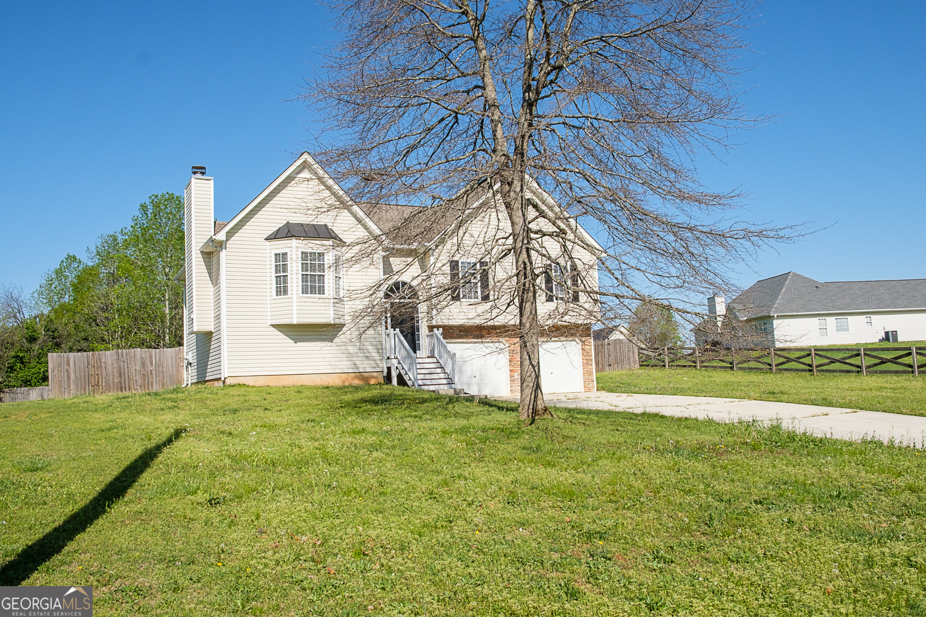 Property Photo:  186 Majesty Drive  GA 30153 