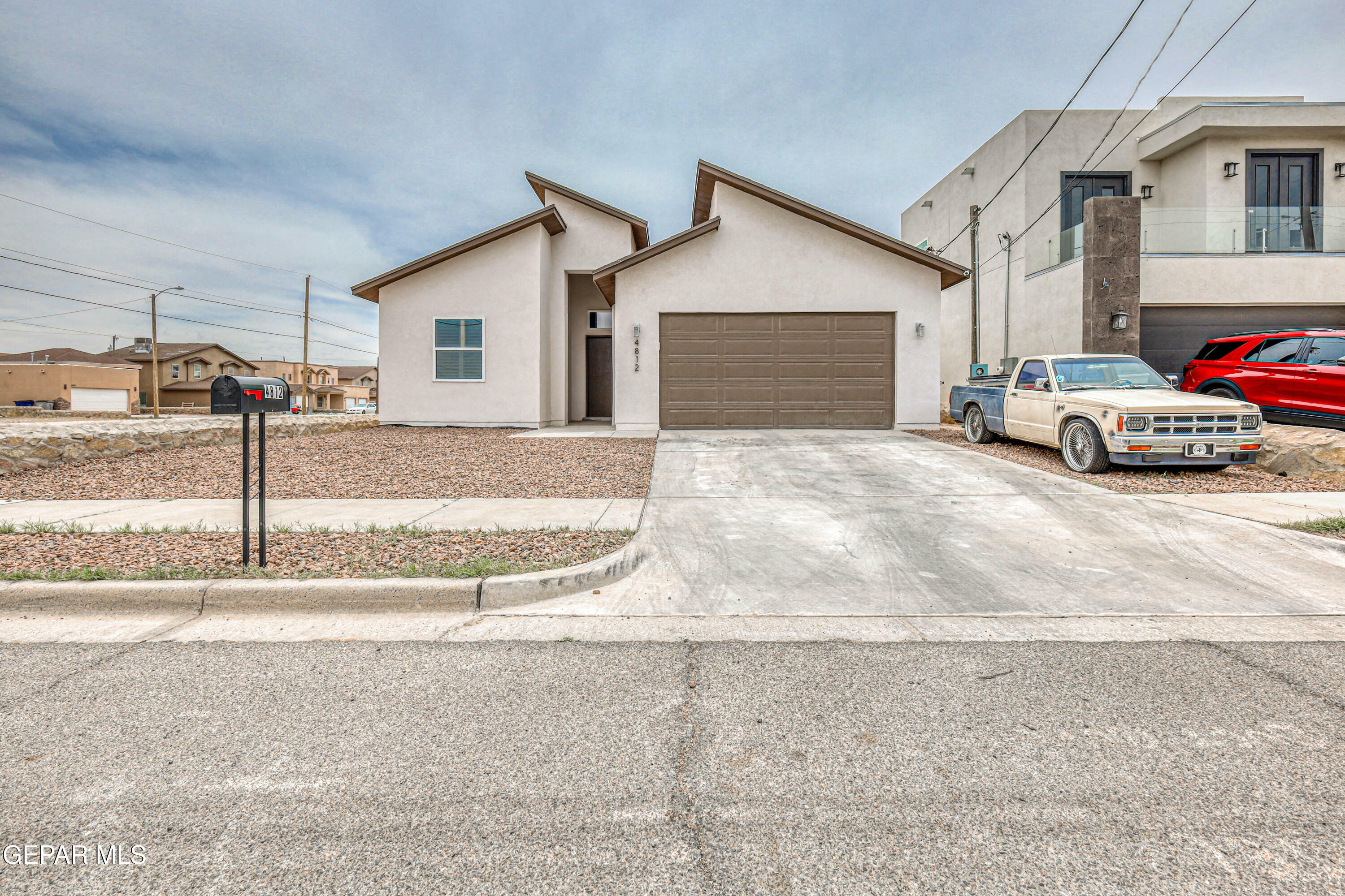 Property Photo: 4812 Titanic Avenue TX 79904