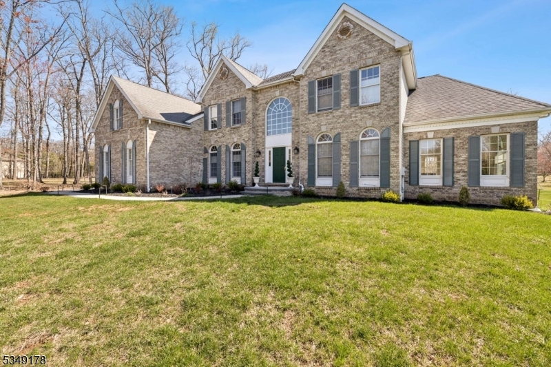 Property Photo: 9 Stires Way NJ 08867