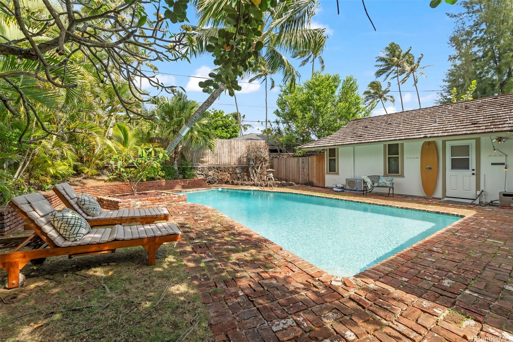 Property Photo: 50 Kamani Kai Place HI 96734