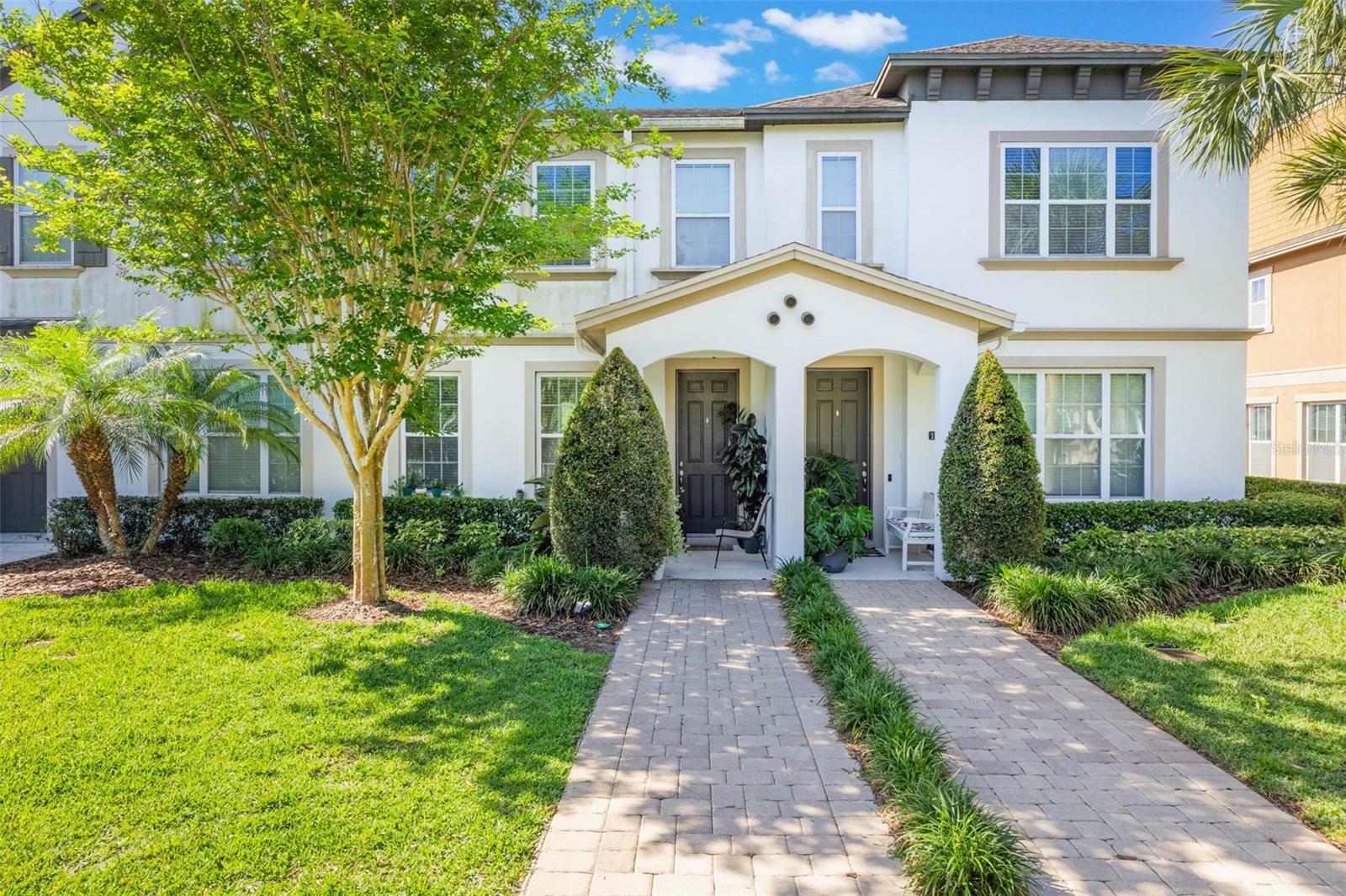 Property Photo: 11933 Water Run Alley FL 34786