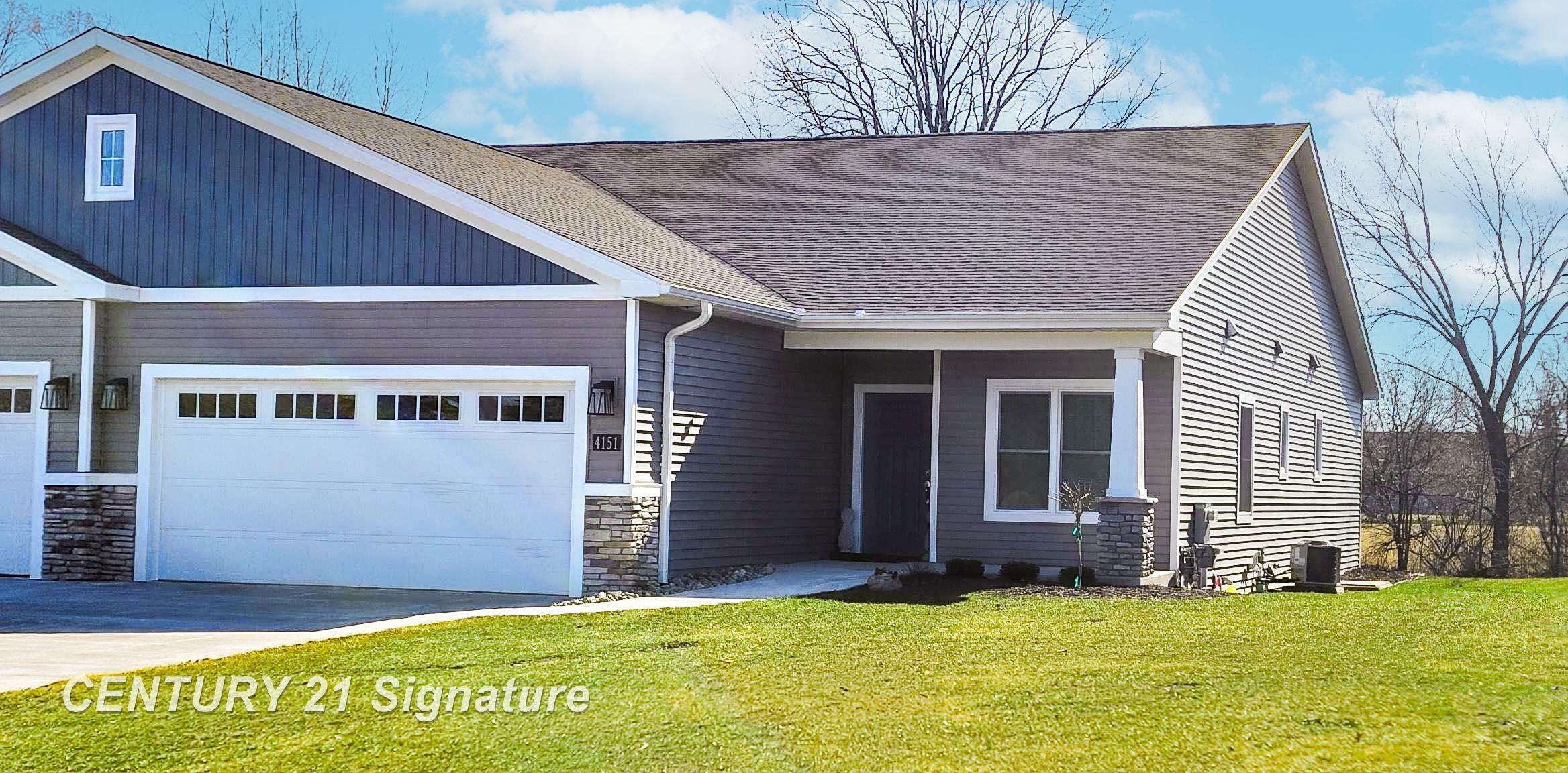 Property Photo: 4215 Woodburn Court MI 48603