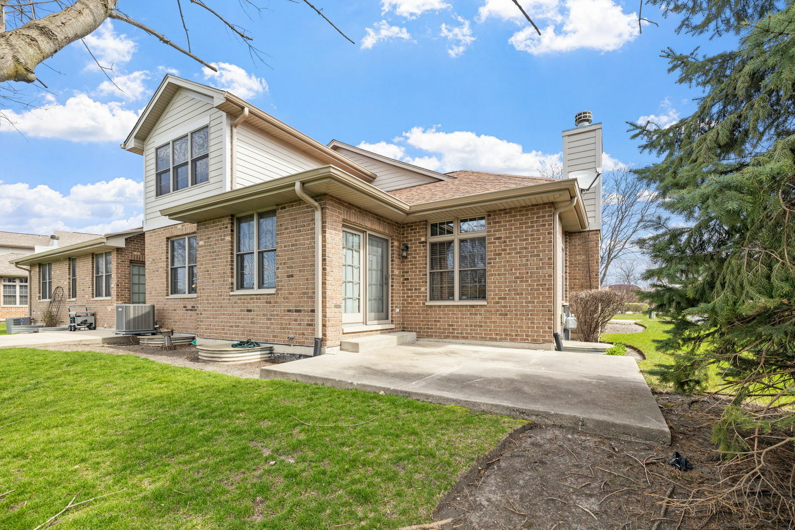 Property Photo: 6189 Princeton Lane IL 60463