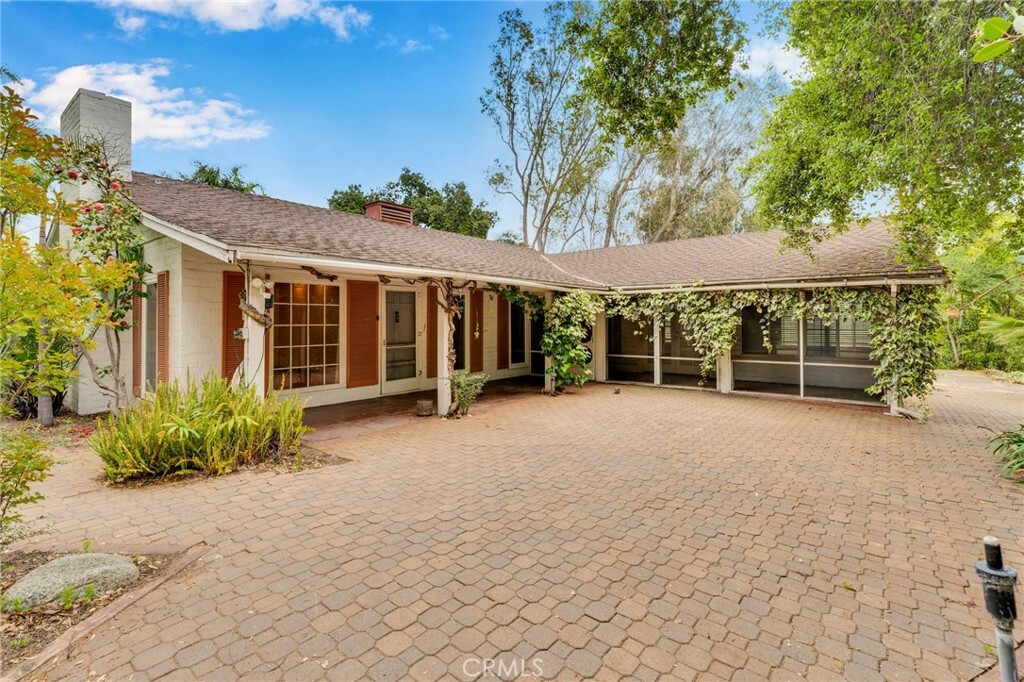 3530 Padua Avenue  Claremont CA 91711 photo