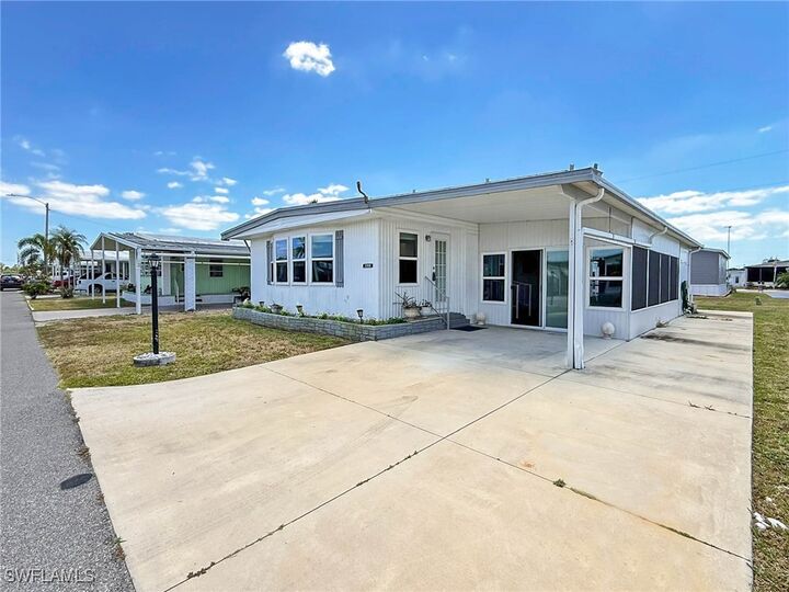 Property Photo:  3388 Rainbow Lane  FL 33903 