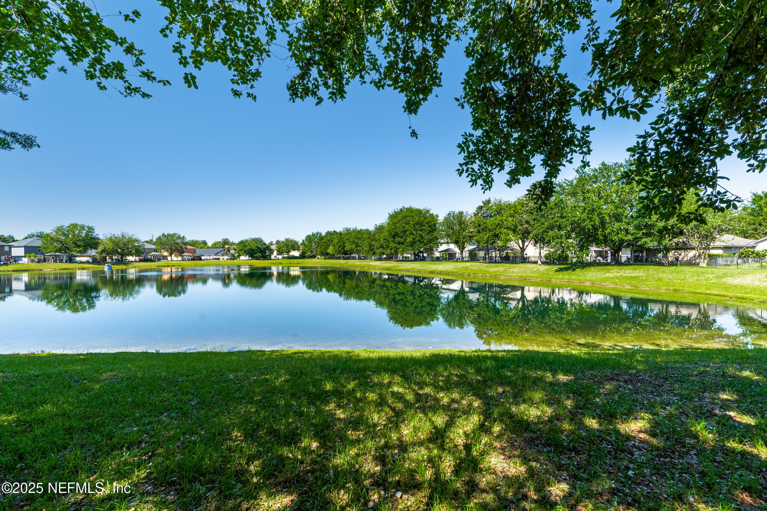Property Photo: 187 Silver Glen Avenue FL 32092
