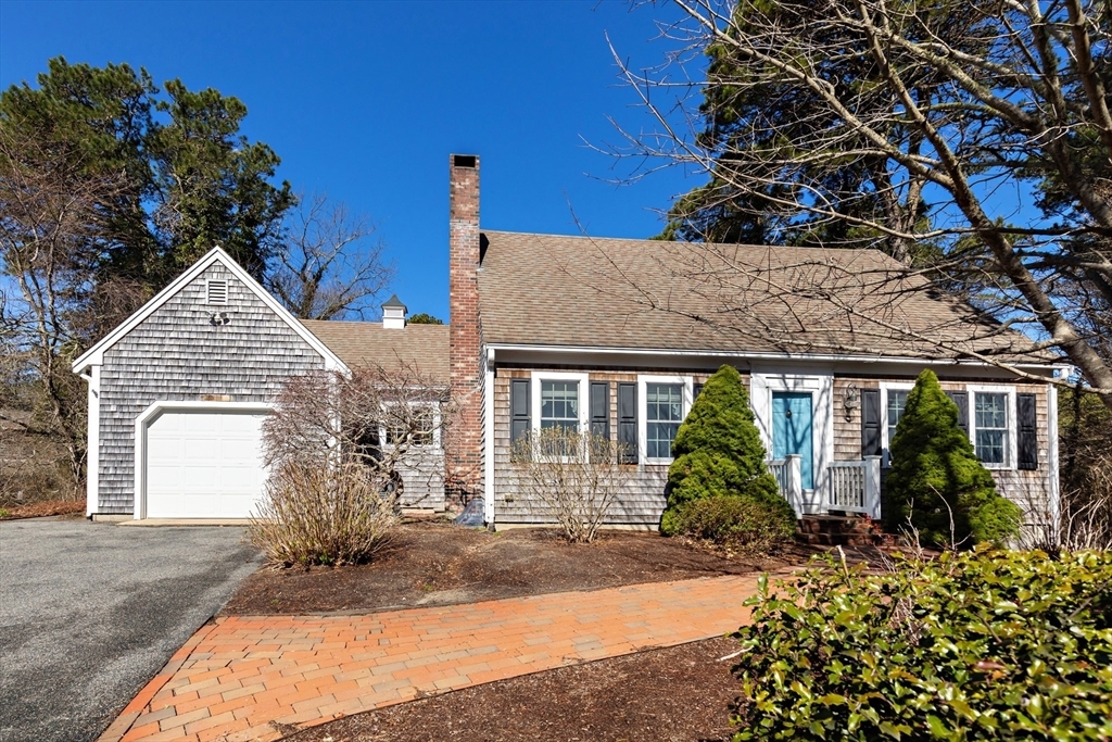 Property Photo: 120 Stonehenge Dr MA 02631