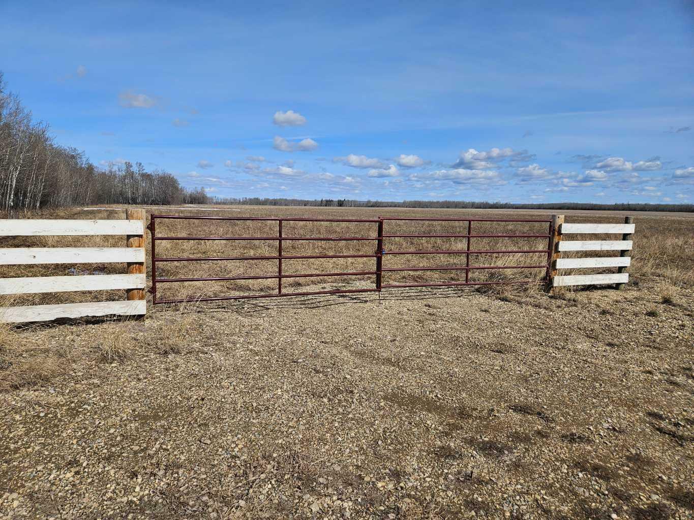 720 Twp Township  Debolt AB T0H 1B0 photo