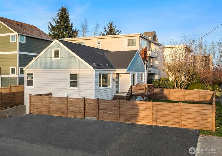 Property Photo: 1016 NW 85th Street WA 98117