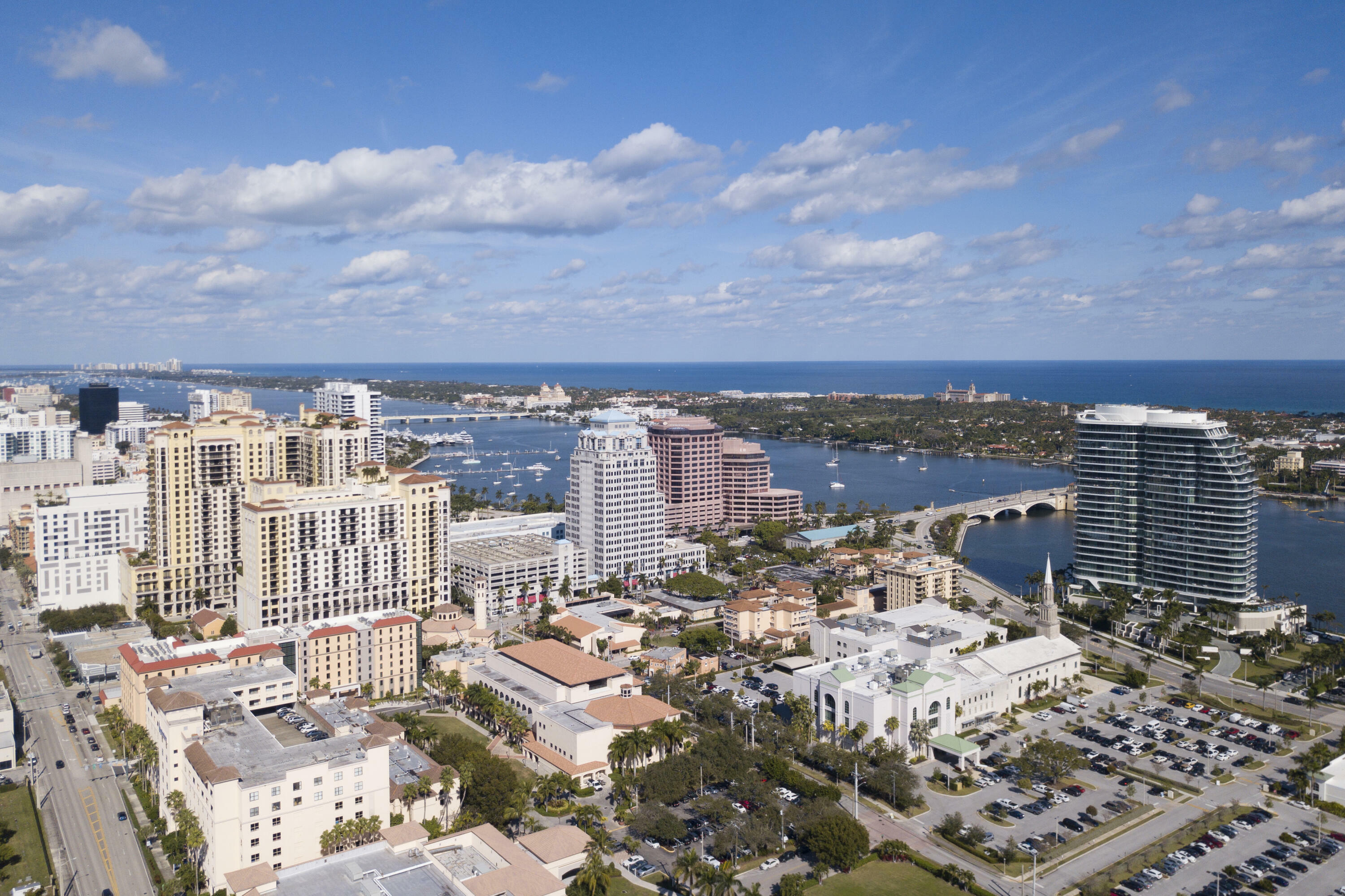 Property Photo: 801 S Olive Avenue 235 FL 33401
