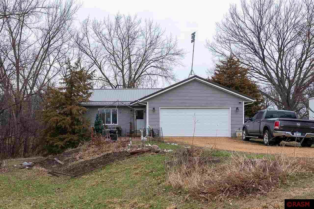 Property Photo: 52742 134th Street MN 56090