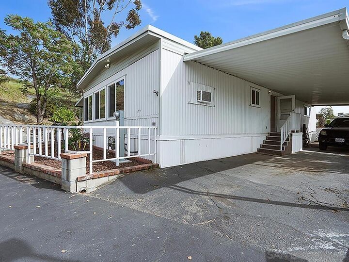 Property Photo: 351 E Bradley Avenue 149 CA 92021