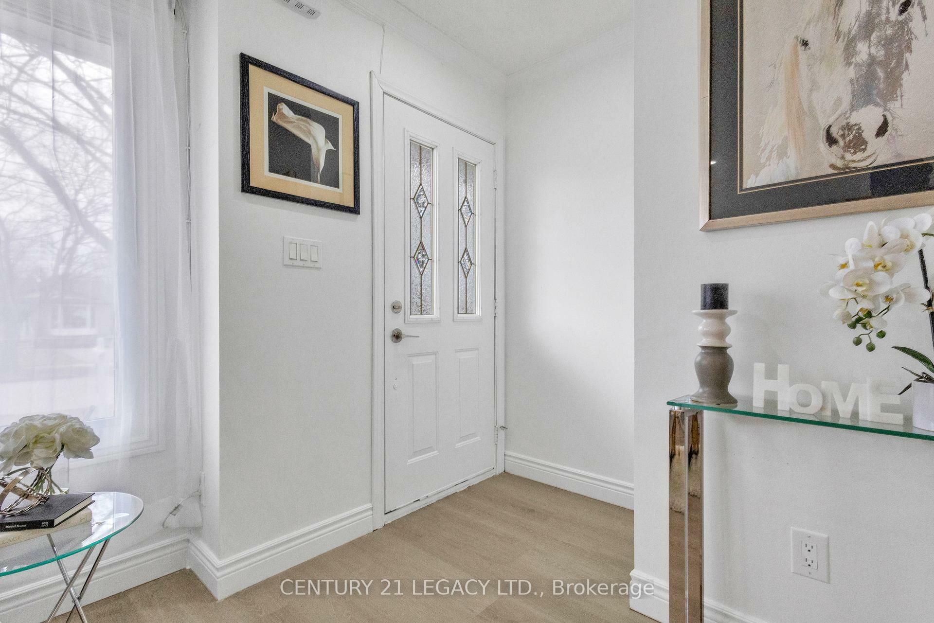 72 Ferndale Avenue  Guelph ON N1E 1B5 photo