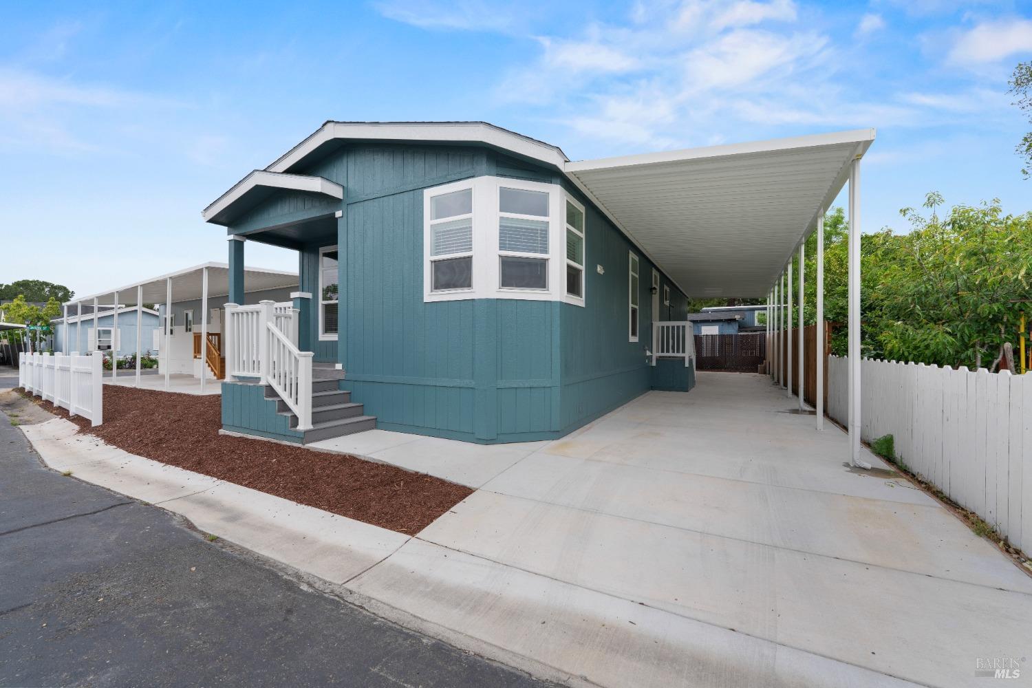 153 Bari Lane  Windsor CA 95492 photo